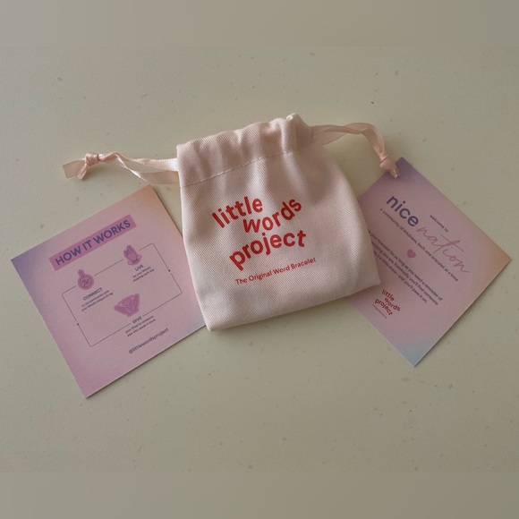 LWP-Woven Smile π Bracelet in Pinkπ - Picture 4 of 4